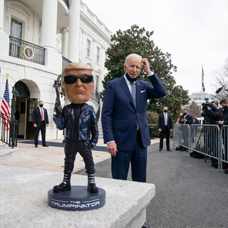 [SAVE 40%] Trump Legacy Bobblehead Collection